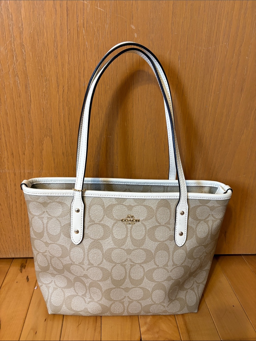 Coach Leather Tote Bag • Neutral Beige/Chalk • Shoulder Bag